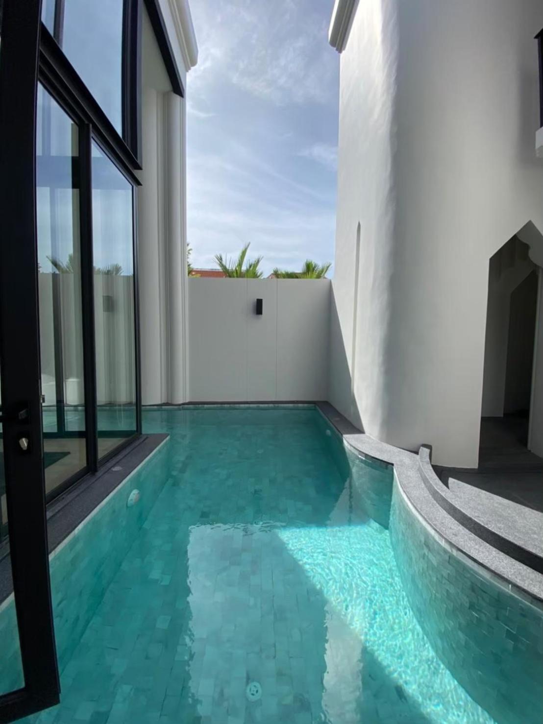 Grand Villano Pattaya Exterior foto